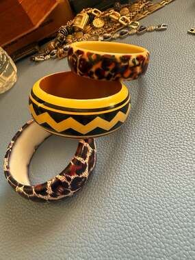 Vintage Hand Painted Wooden Bangle Bracelet Set Tribal and Leopard Print
